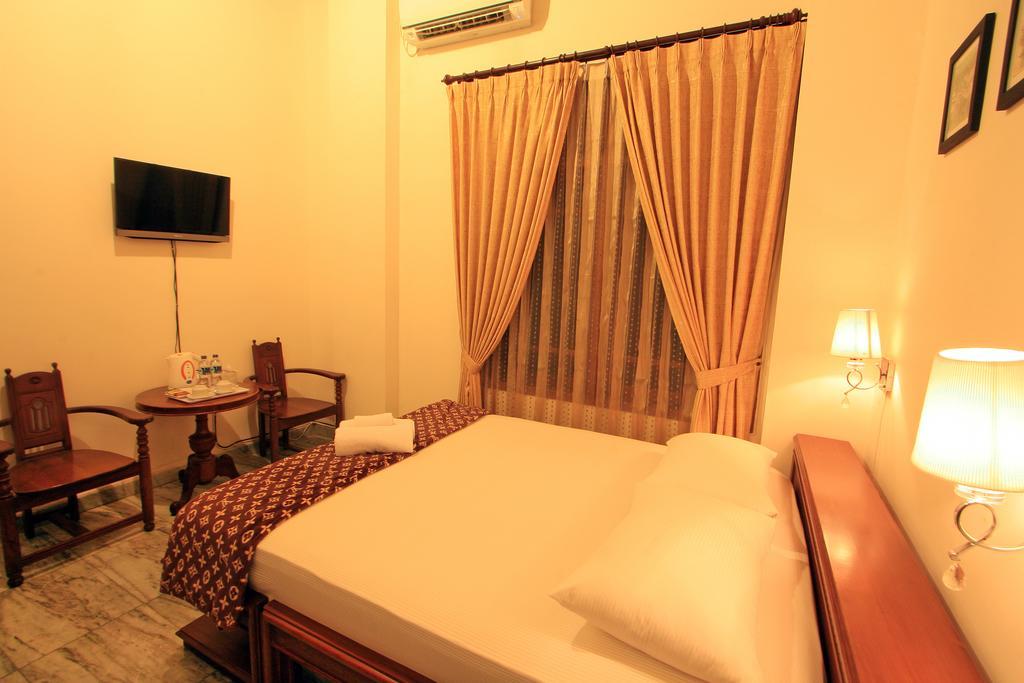 D Ajenk Boutique Guesthouse Kejayan Rum bild